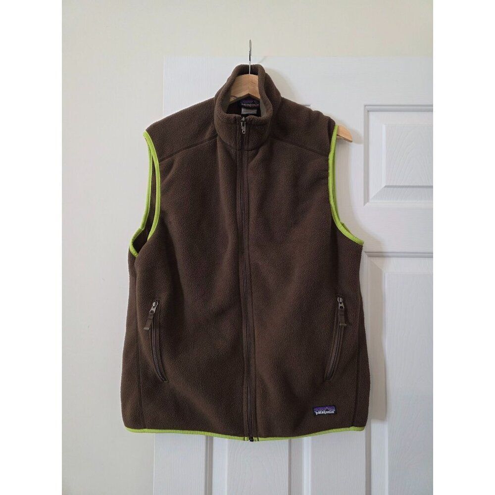 Patagonia Brown Vest with Green Trim